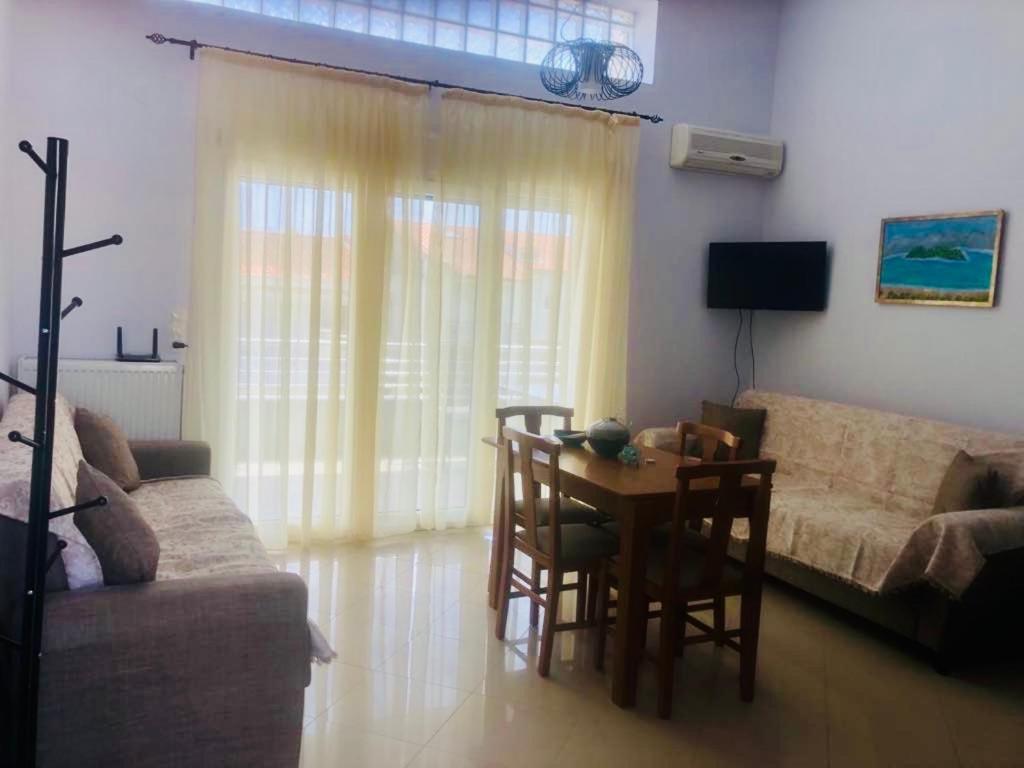 Di Mare Apartment Keramoti  Exterior photo